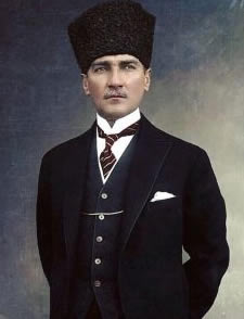 19 MAYIS, ÖZGÜR VE BAĞIMSIZ TÜRKİYE’NİN DOĞUM GÜNÜDÜR!